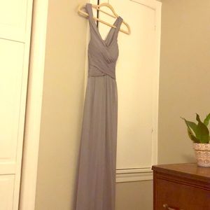 Beautiful & flattering David’s bridal dress